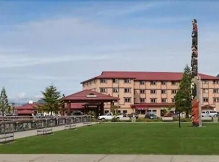 Totem Square Hotel And Marina سيتكا المظهر الخارجي الصورة